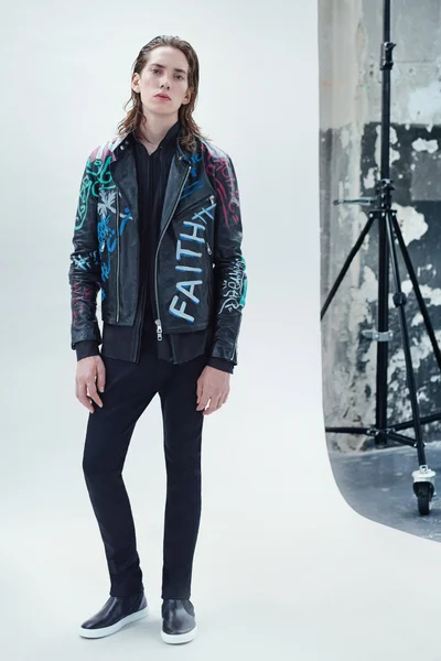 Look 44